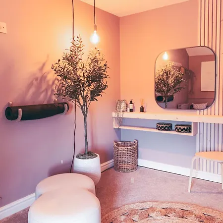 North Lakes - The Byre 펜션 펜리스